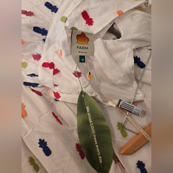 NWT Farm Rio Pineapple Midi Dress XS $295 - Picture 4 of 7